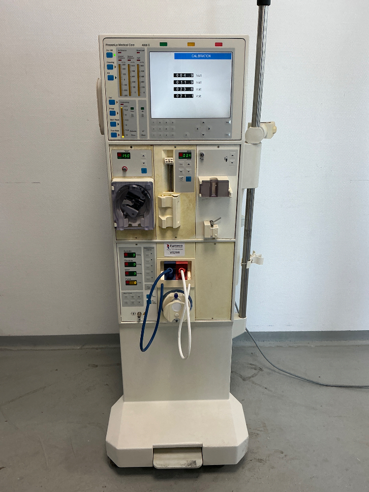 Image of Fresenius Medical Care 4008 S Hemodialys Machines